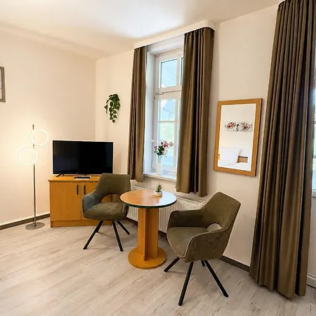 Haus Liva - By Le Petit Palais *